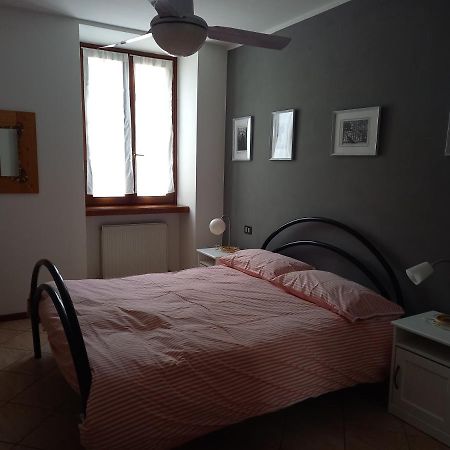 Appartamento A Due Passi Dal Lago 토르볼레 외부 사진