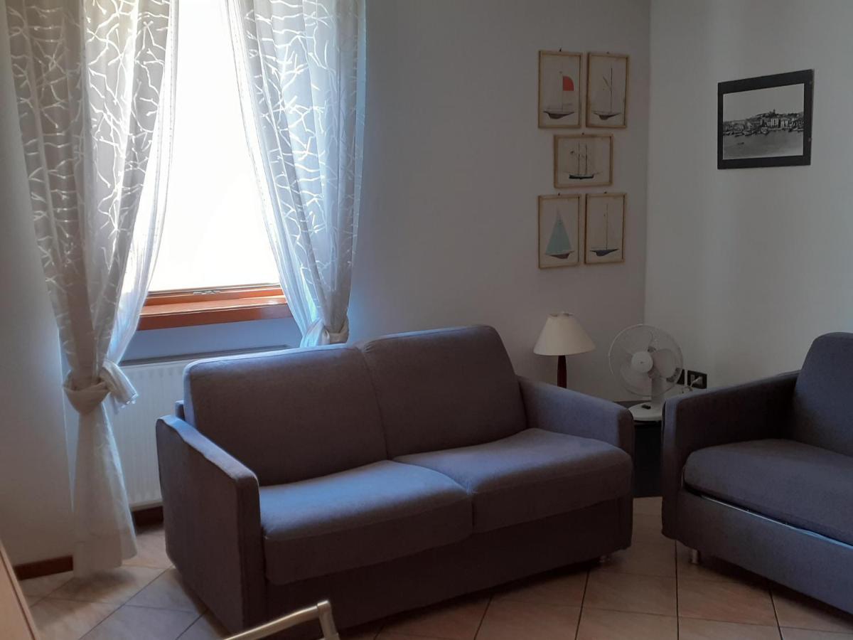 Appartamento A Due Passi Dal Lago 토르볼레 외부 사진